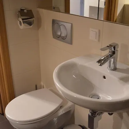 Apartament Orchidea Apartment Warsaw