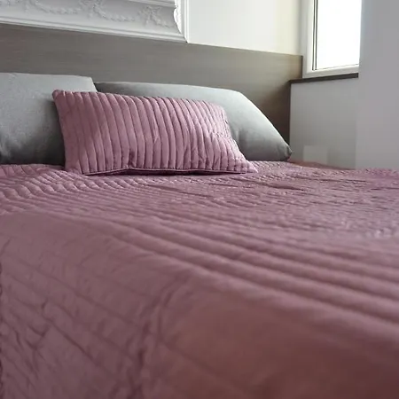Apartament Orchidea Apartment *